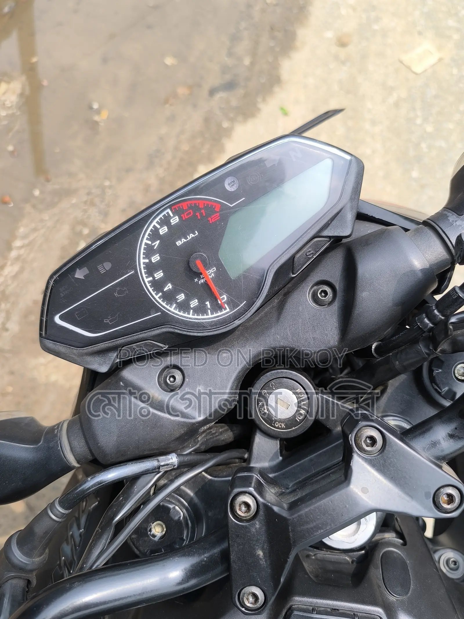 বাজাজ পালসার এন১৬০ ২০২৩ কালো