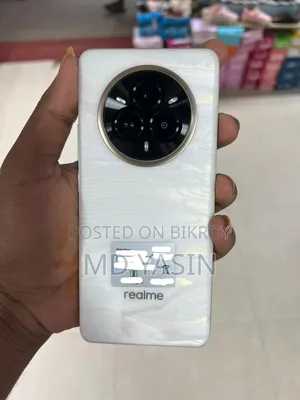 রিয়েলমি ১৪ প্রো ১২৮ জিবি সাদা