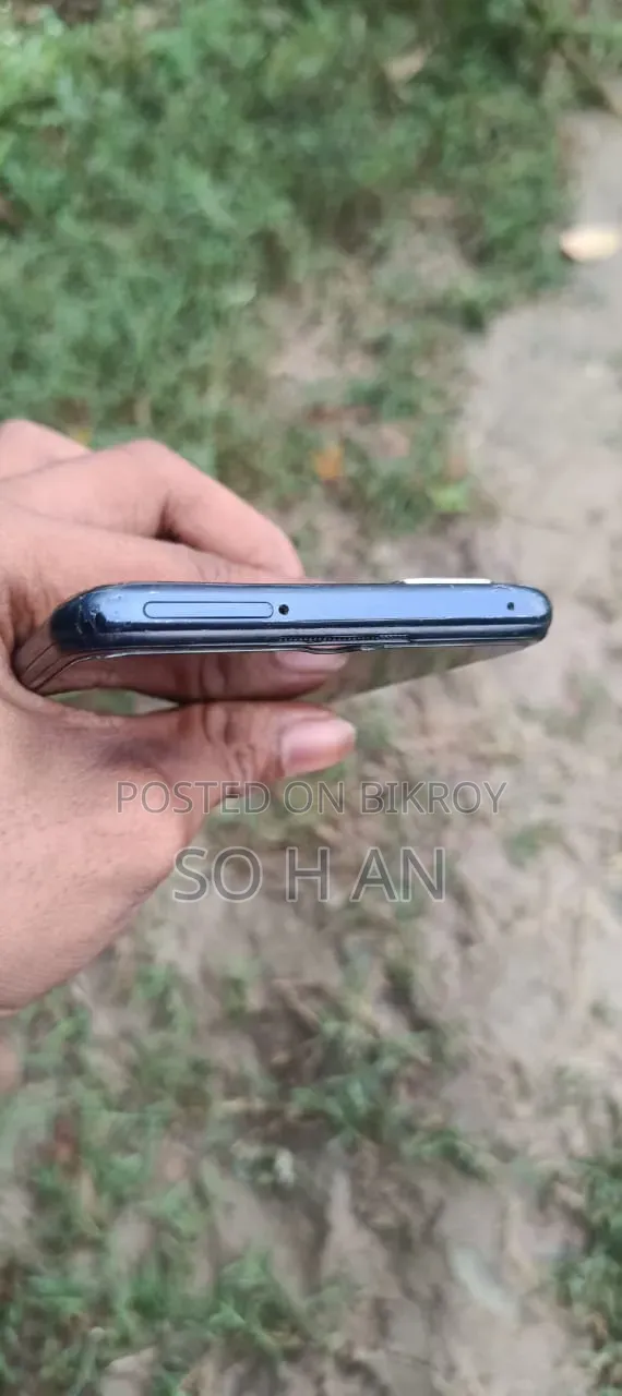 Vivo Y20 64 GB Black