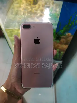 Apple iPhone 7 Plus 128 GB Gold