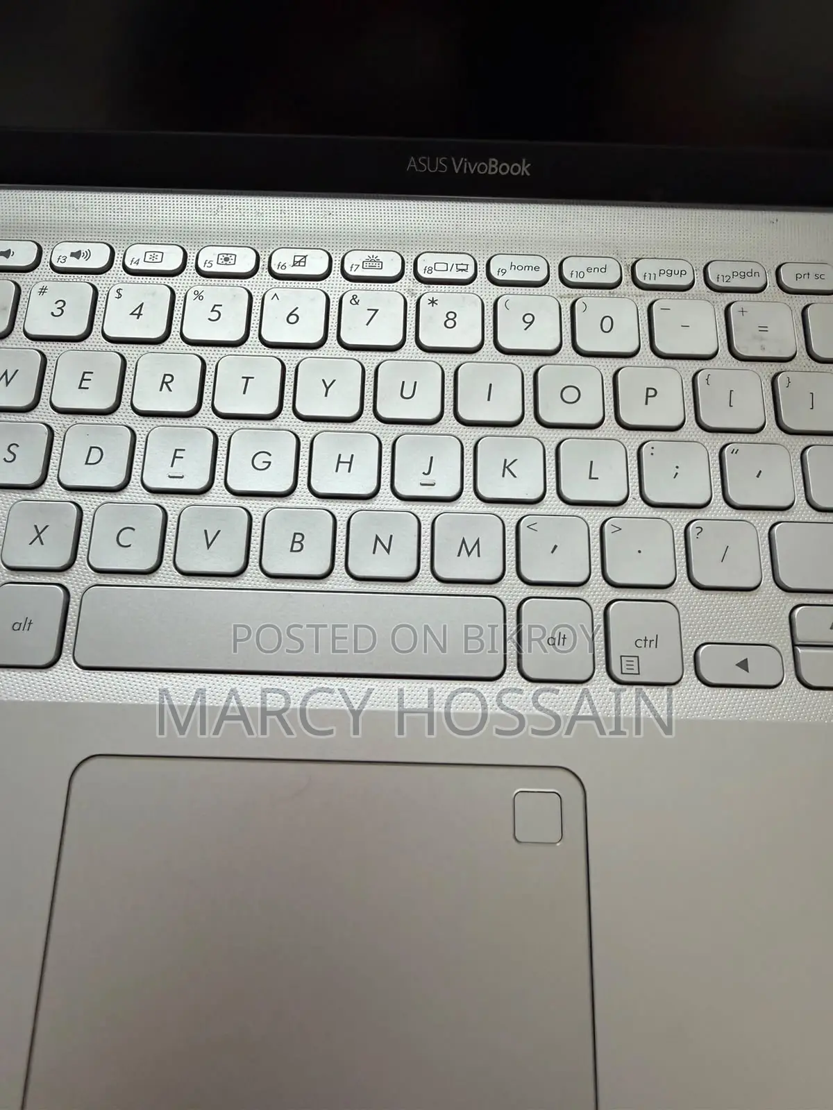 Laptop Asus 4GB Intel Core I3 HDD+SSD 1T