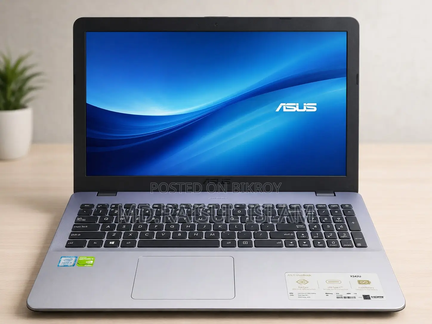 Laptop Asus VivoBook X540SA 4GB Intel Core I3 HDD+SSD 1T