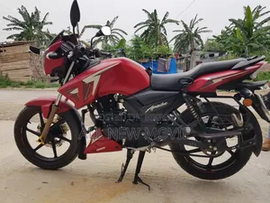 TVS Apache RTR 160 2V 2025 Red