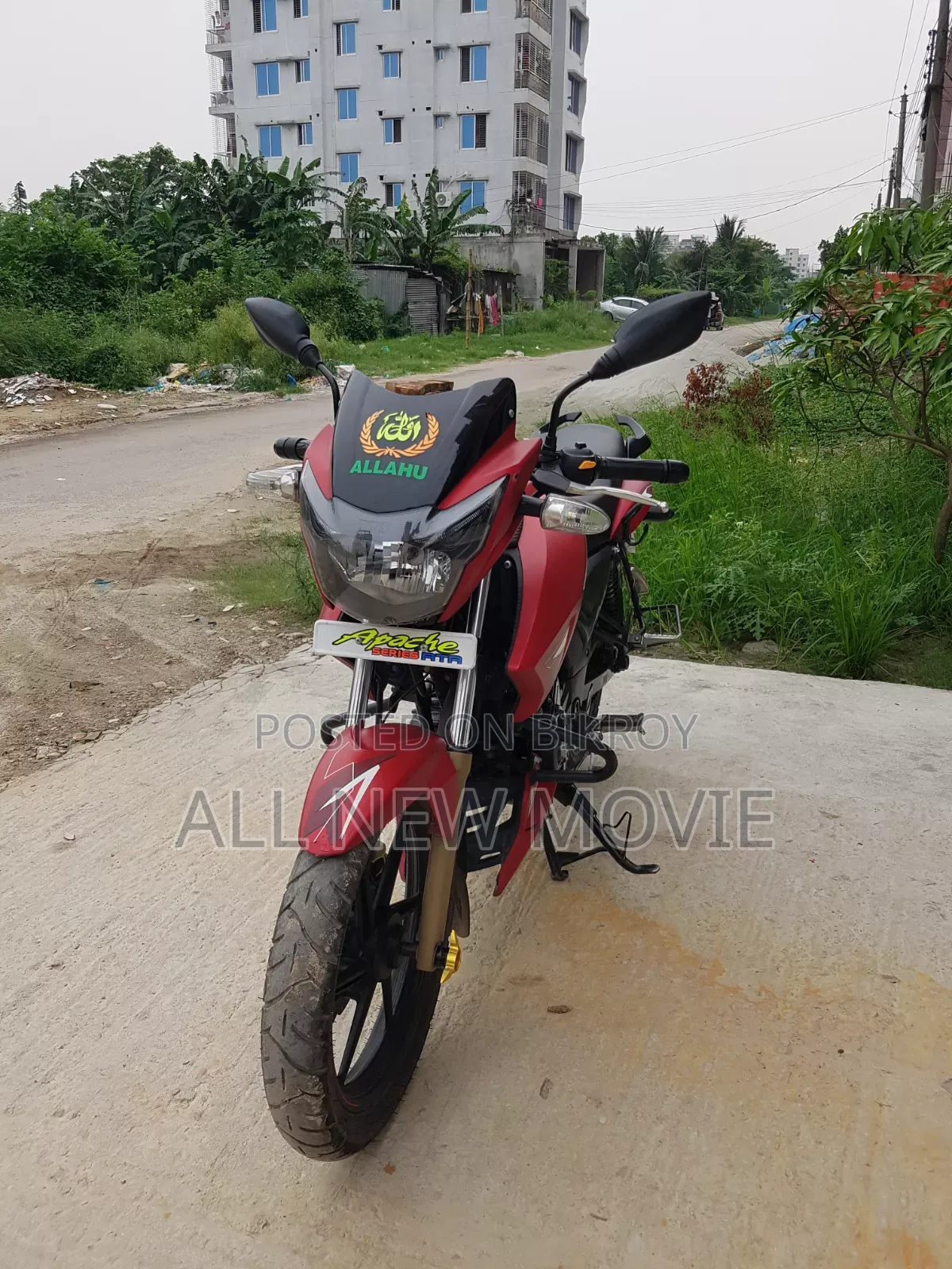 TVS Apache RTR 160 2V 2025 Red