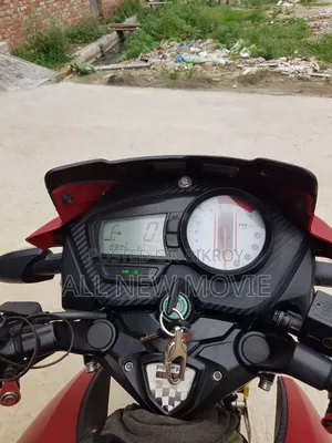 TVS Apache RTR 160 2V 2025 Red
