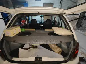 Toyota Starlet 1997 White