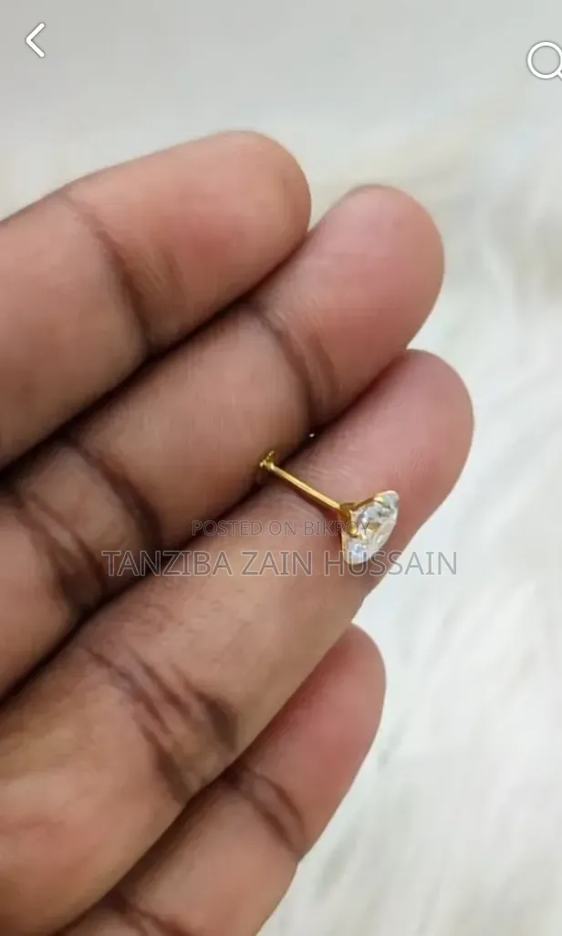 Gold Nosepin