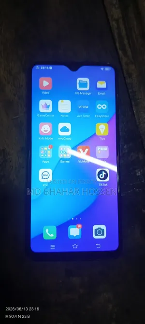 Vivo Y11 32 GB Blue
