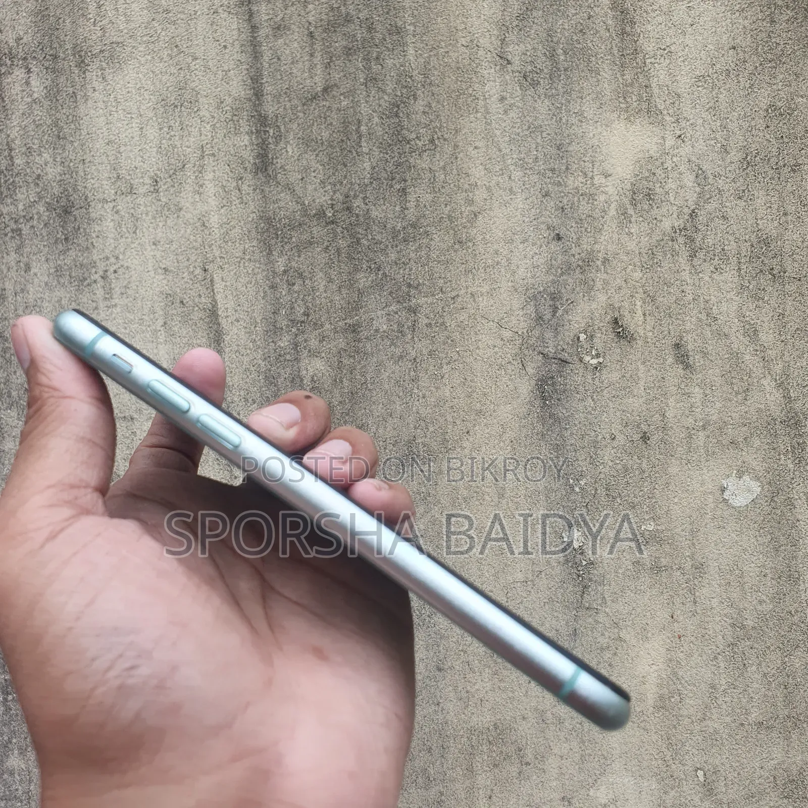 অ্যাপল আইফোন ১১ ৬৪ জিবি গ্রিন