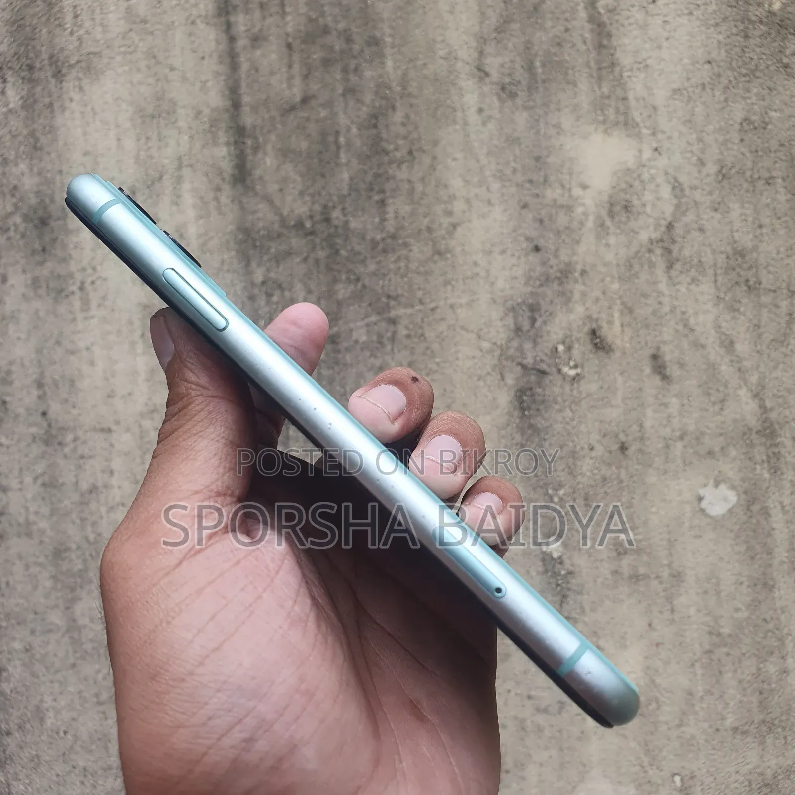 অ্যাপল আইফোন ১১ ৬৪ জিবি গ্রিন