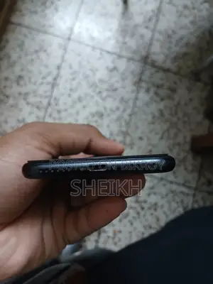 Apple iPhone 7 32 GB Black