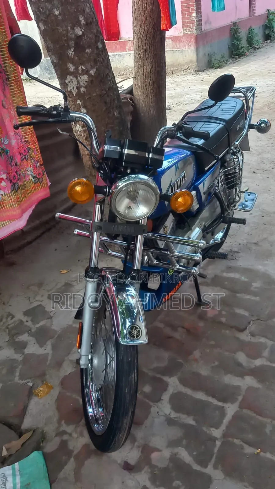 Yamaha 1999 Blue