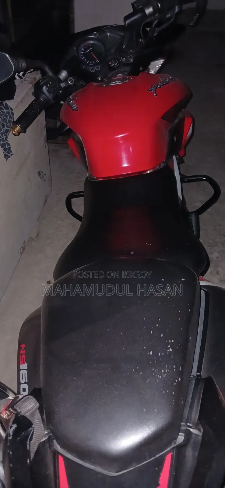 Bajaj Pulsar NS 160 2022 Red