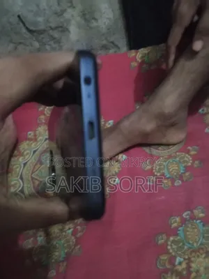 Infinix Hot 30i 128 GB Black