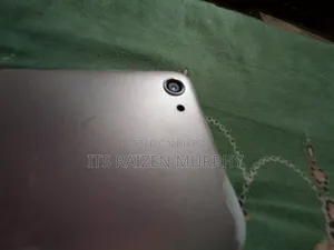 Vivo Y81 32 GB Gold