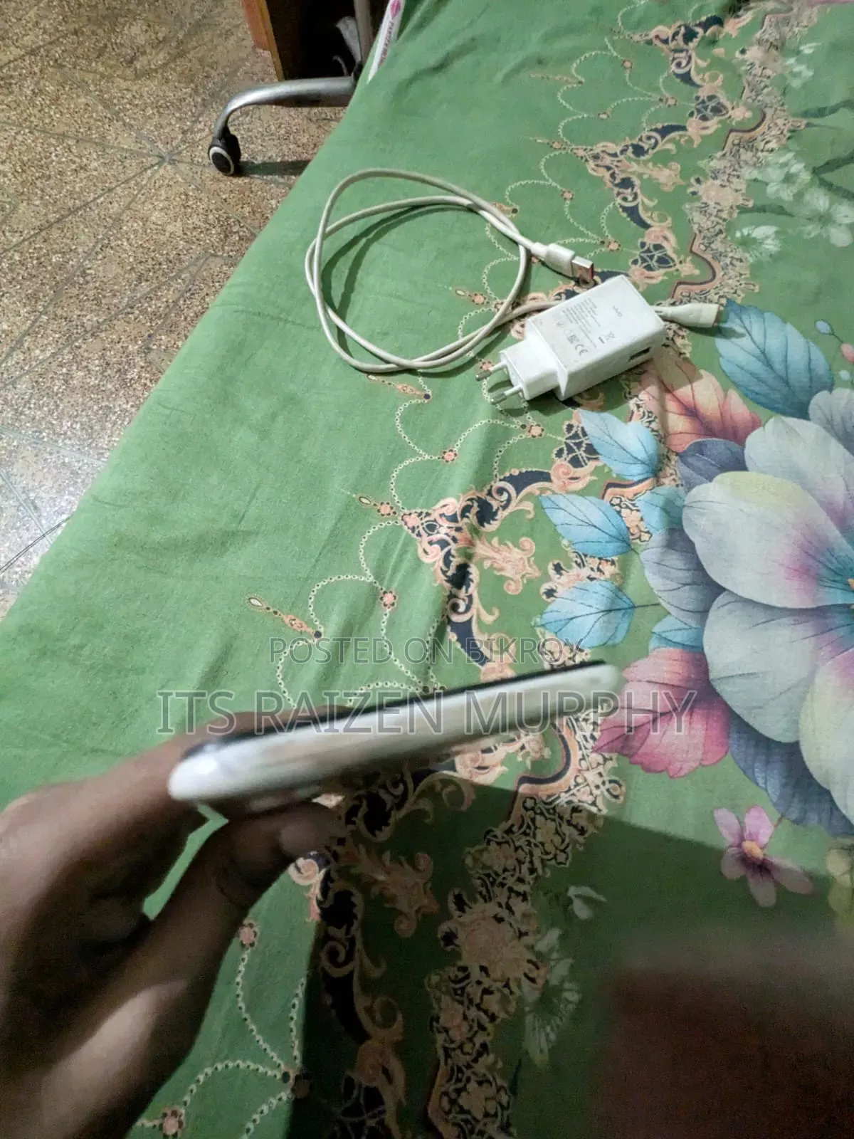 Vivo Y81 32 GB Gold