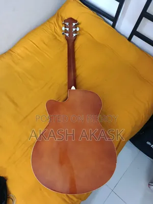 গিটার সেল করা হবে