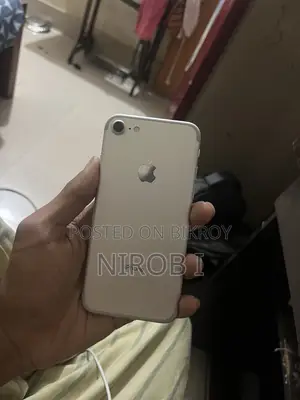 Apple iPhone 7 128 GB Silver