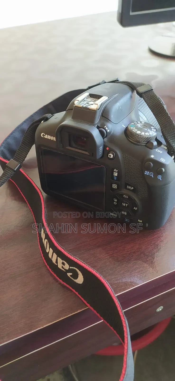 Canon 200d