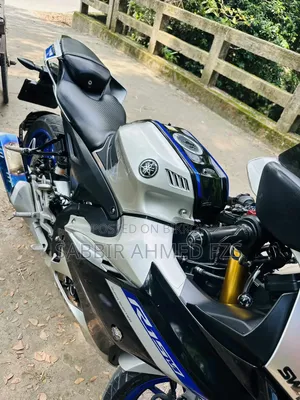 Yamaha 2023 Silver