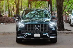 Mercedes-Benz GLS-Class GLS 400d 2022 Green