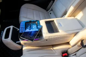 Mercedes-Benz GLS-Class GLS 400d 2022 Green