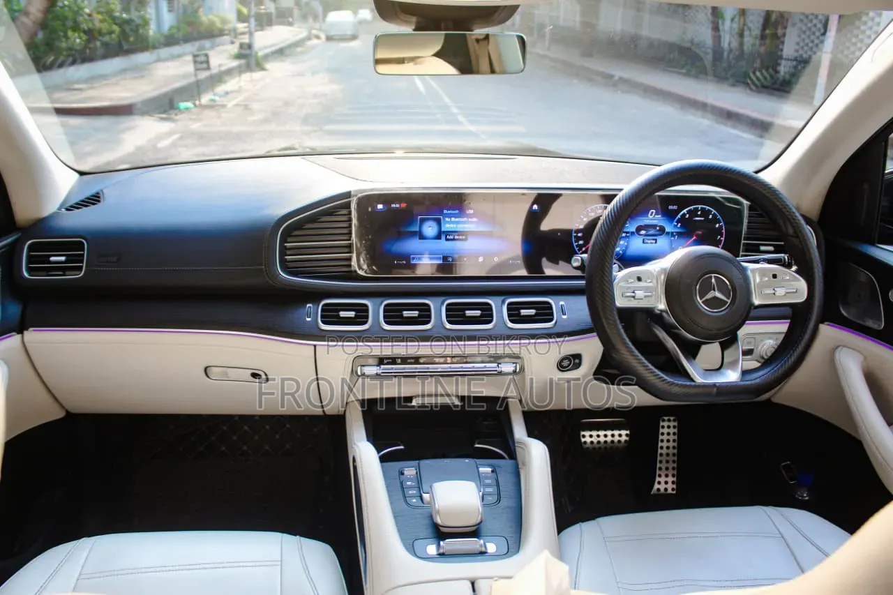 Mercedes-Benz GLS-Class GLS 400d 2022 Green