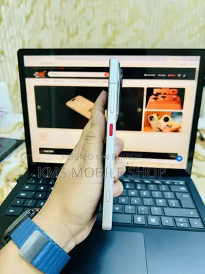 ZTE Nubia Z70 Ultra 256 GB