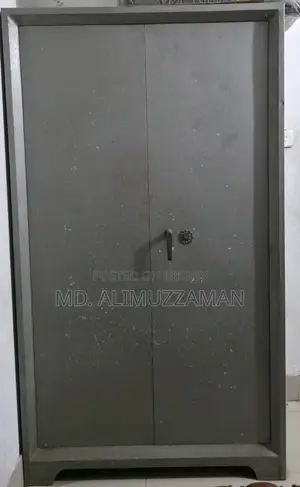 Steel Almira