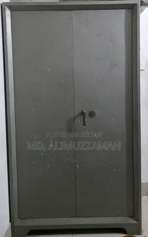 Steel Almira