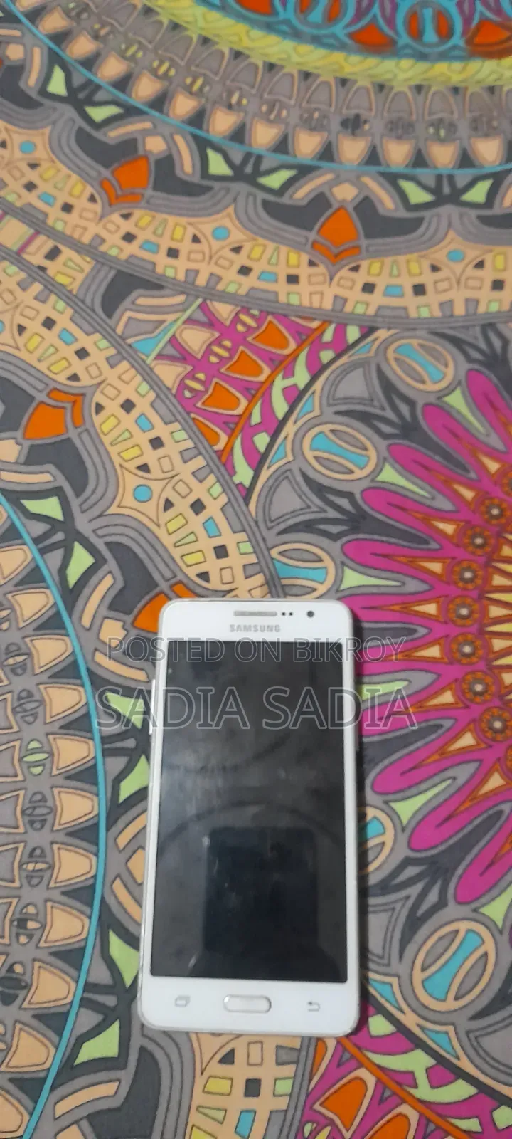 Samsung Galaxy J2 8 GB