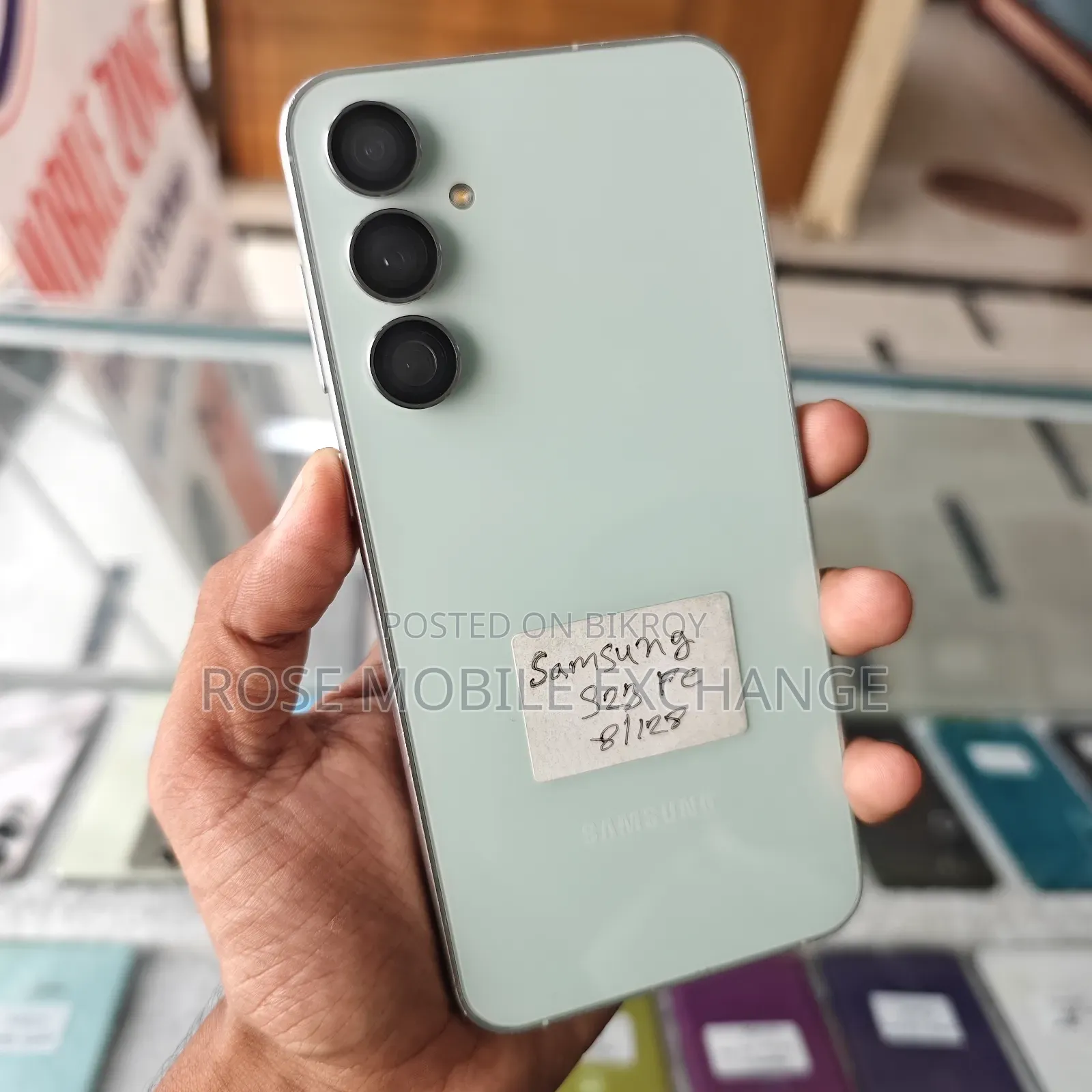 New Samsung 128 GB Gray