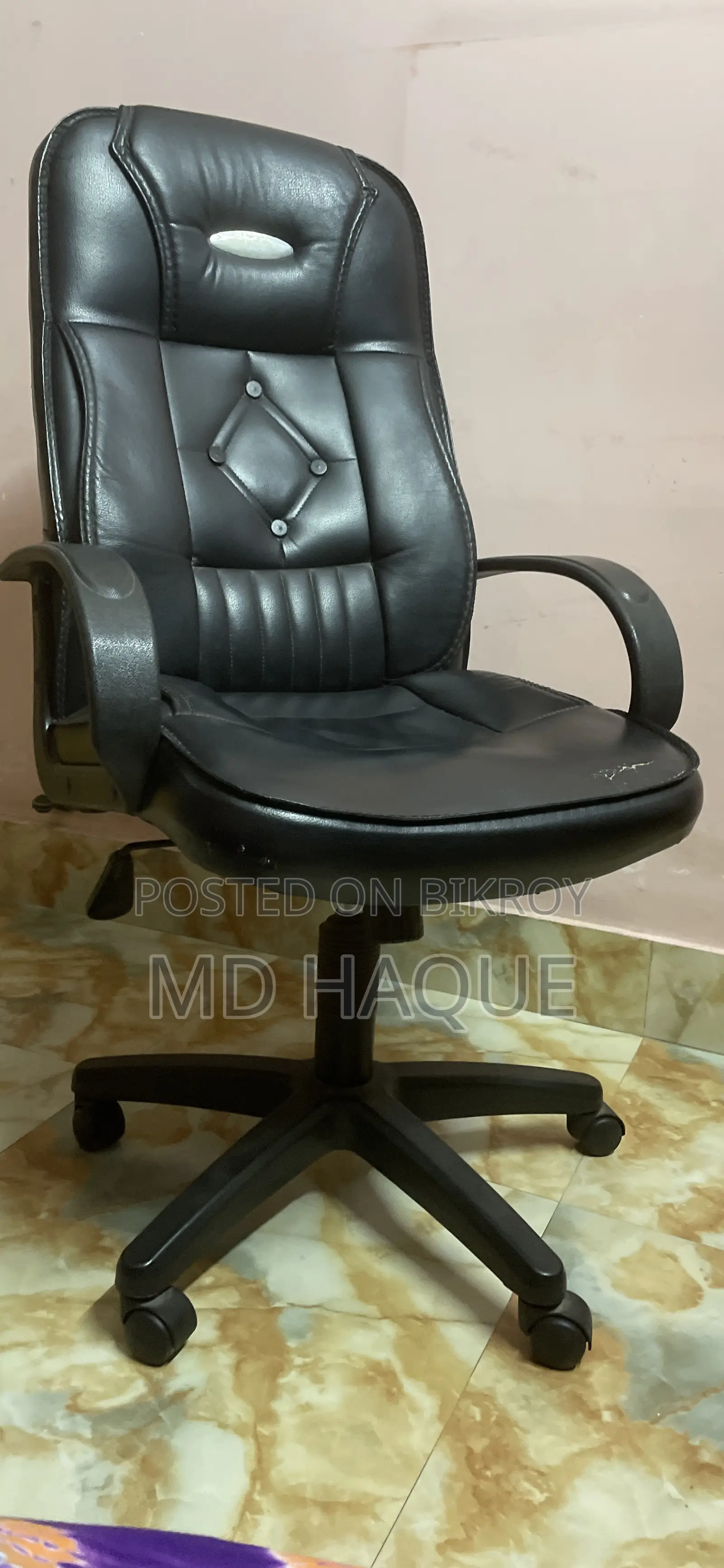 Boss Chair
