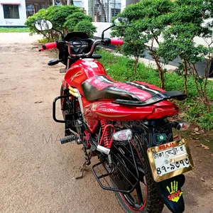 Mahindra Centuro 2019 Red