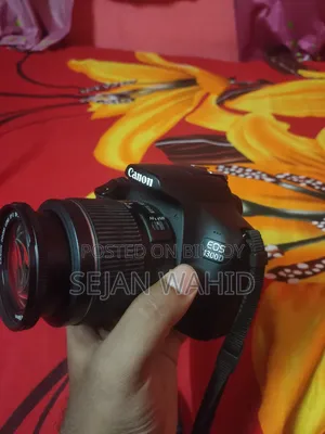Canon 1300d Dslr