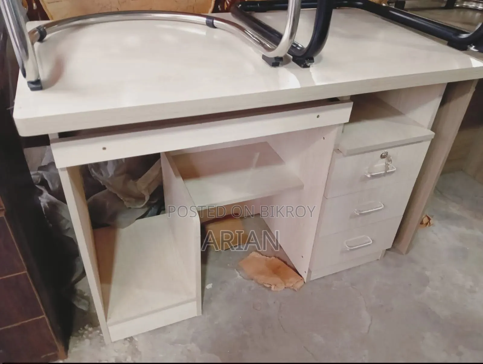 Computer Table