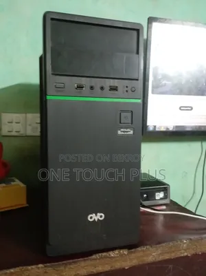 Desktop Computer 4GB Intel Core i3 HDD 500GB