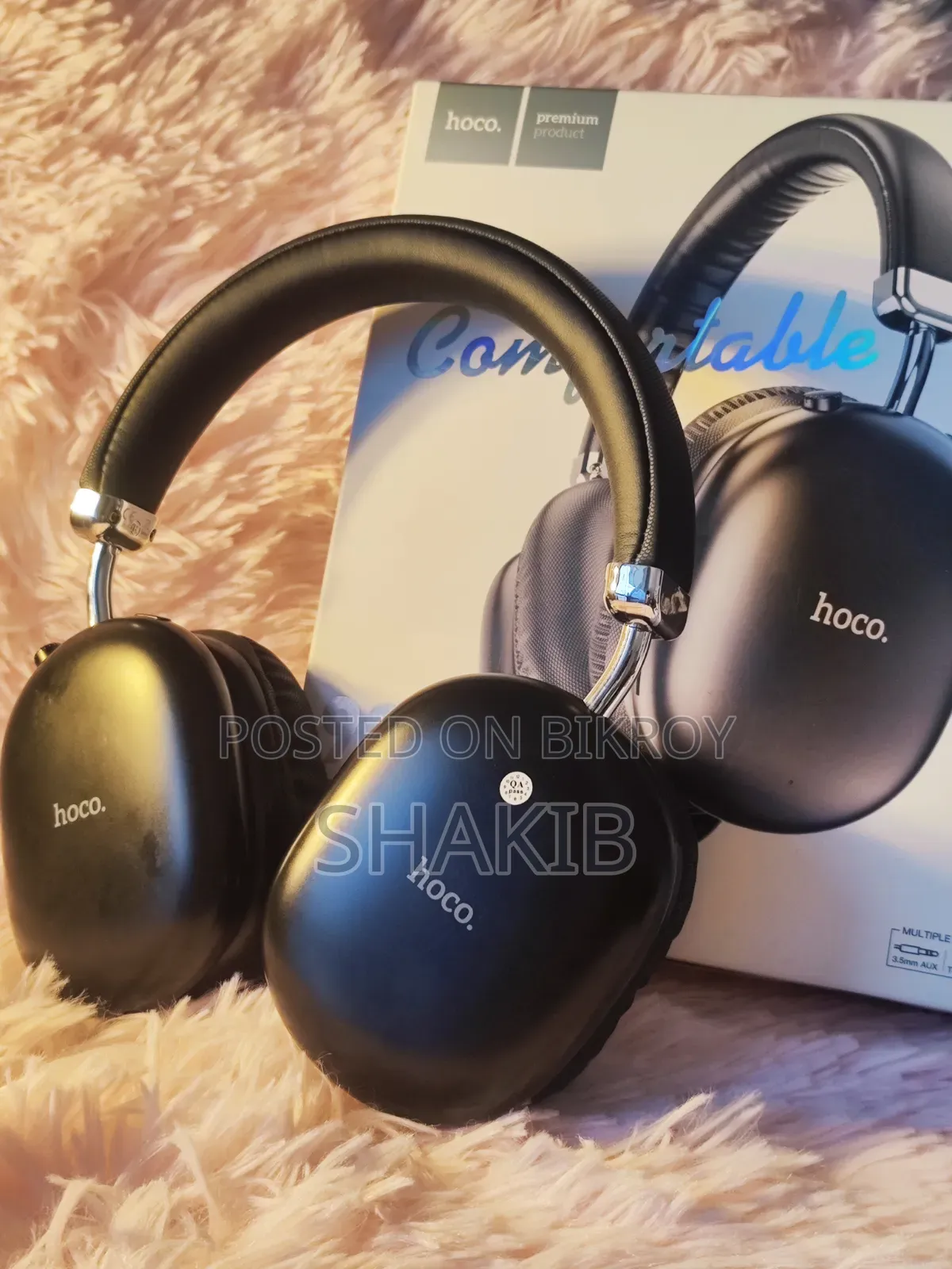 Hoco W35 Max Premium Wireless Headphone - 90 Hours Battery Life!