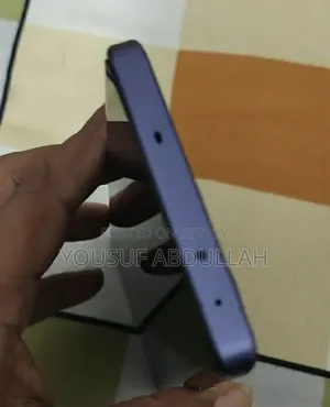 New Realme GT 6 256 GB Blue
