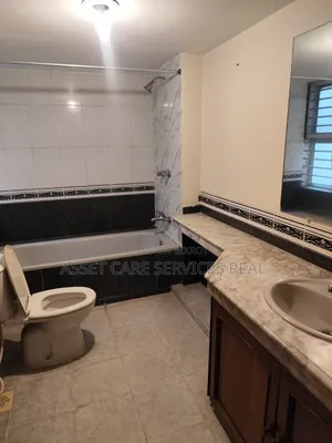 4bdrm Apartment in Gulshan for rent