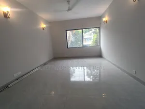 গুলশানে ভাড়ার জন্য ৩ বেডরুমের ফার্নিশড অ্যাপার্টমেন্ট