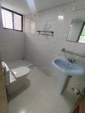 গুলশানে ভাড়ার জন্য ৩ বেডরুমের ফার্নিশড অ্যাপার্টমেন্ট