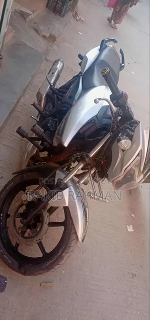 TVS Apache RTR 160 2V 2014 Gray