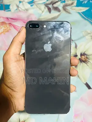 Apple iPhone 8 Plus 64 GB Black