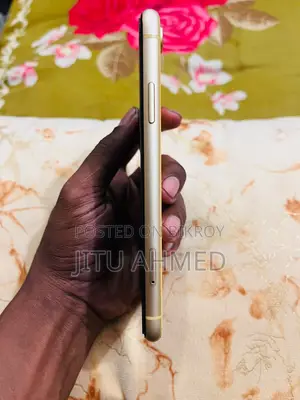 Apple iPhone XR 64 GB Yellow