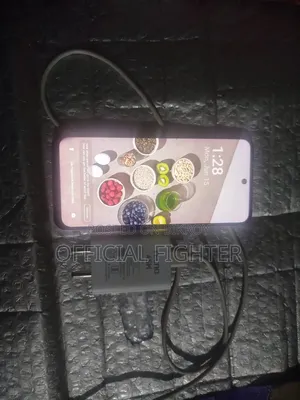নতুন টেকনো স্পার্ক ৪০ ১২৮ জিবি সাদা