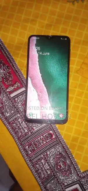 Samsung Galaxy M10 32 GB Black