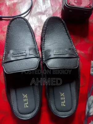 ফ্লেক্স এর অরিজিনাল চামড়ার ব্যাকলেস শু।
