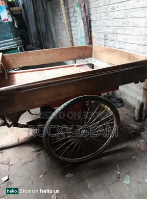 Battery-operated van for sale – low price