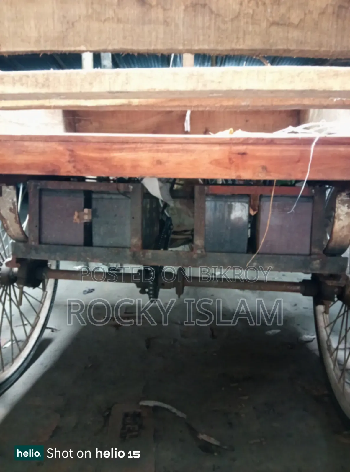 Battery-operated van for sale – low price